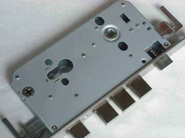 资源24小时上门开锁公司