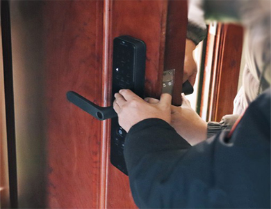 资源24小时上门开锁公司